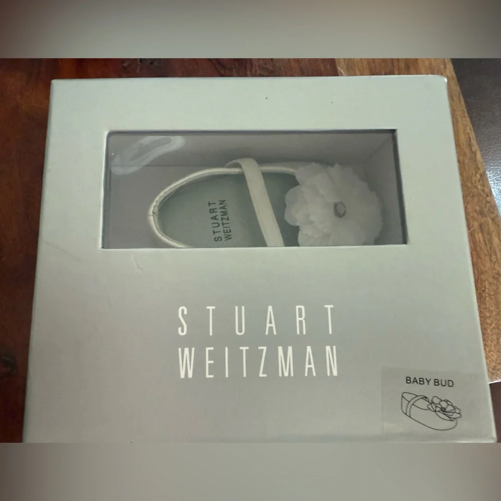 Stuart Weitzman Baby Bud white Shoes!